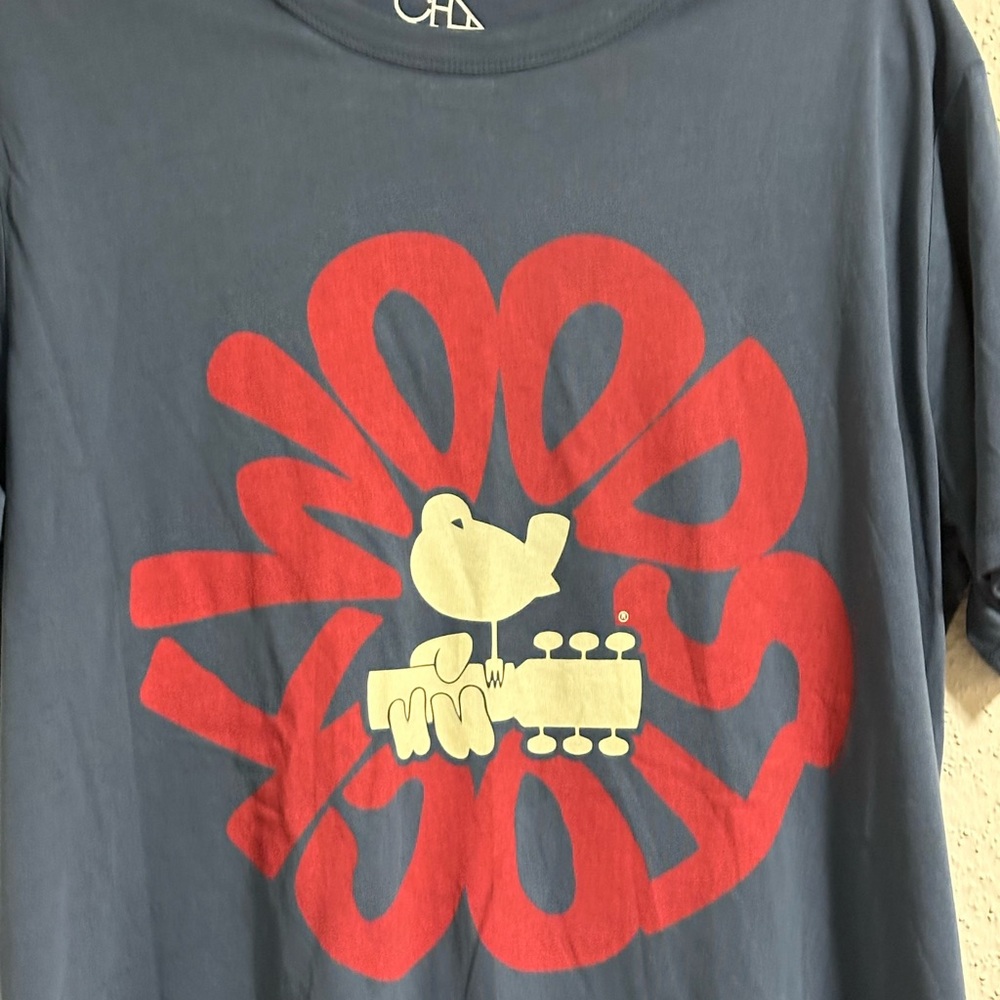 Chaser Cotton jersey Woodstock Tee Shirt Size Large Preowned. - Picture 4 of 7